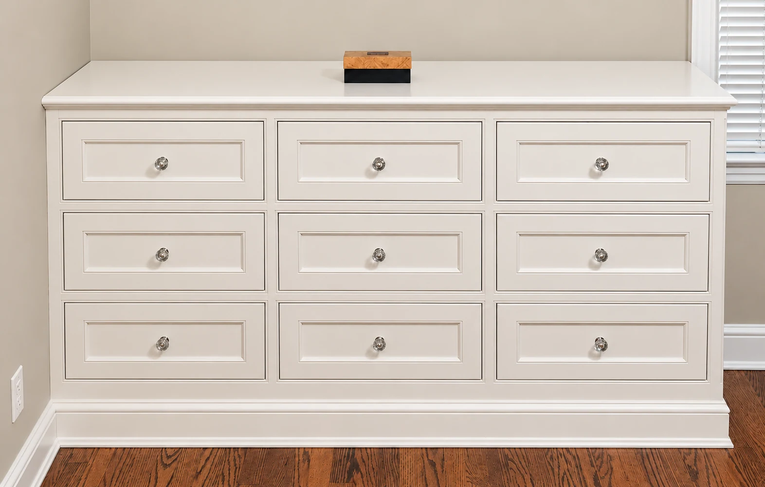 White custom built-in dresser with nine drawers